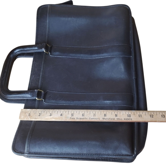 Vntg Coach Black Leather Briefcase. Made in USA. - Picture 13 of 16
